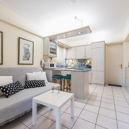 Amazing Apartment Pallini - Near Airport & Metro Zewnętrze zdjęcie